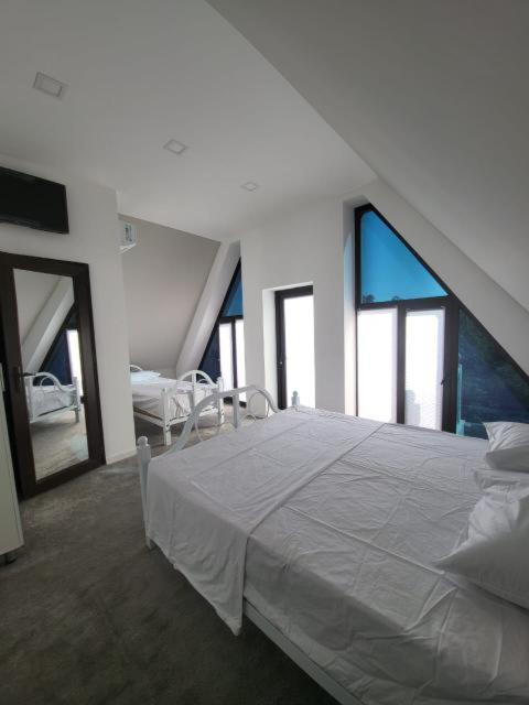 Viva Hotel Gabala With Sauna, Pool, Waterfall And Fireplace מראה חיצוני תמונה